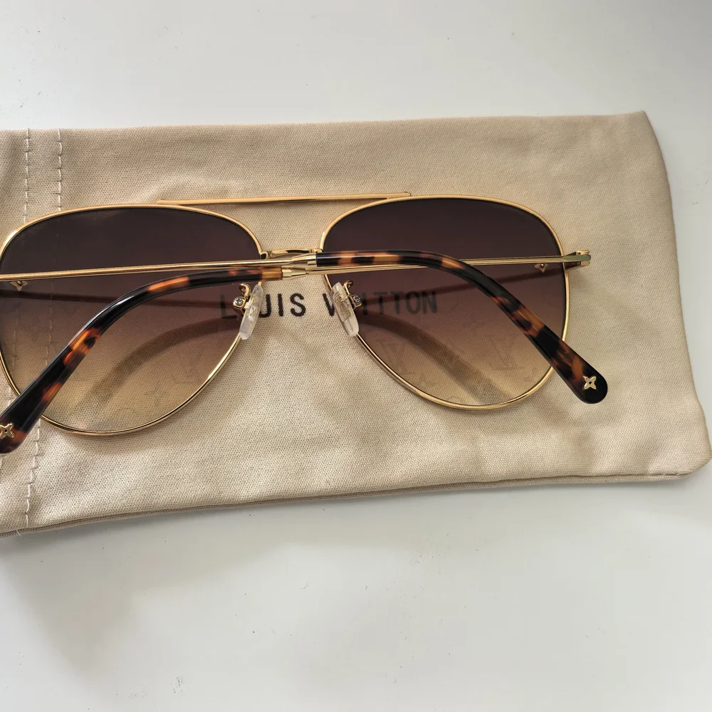 Louis Vuitton Gold Aviator Sunglasses - Picture 5 of 6
